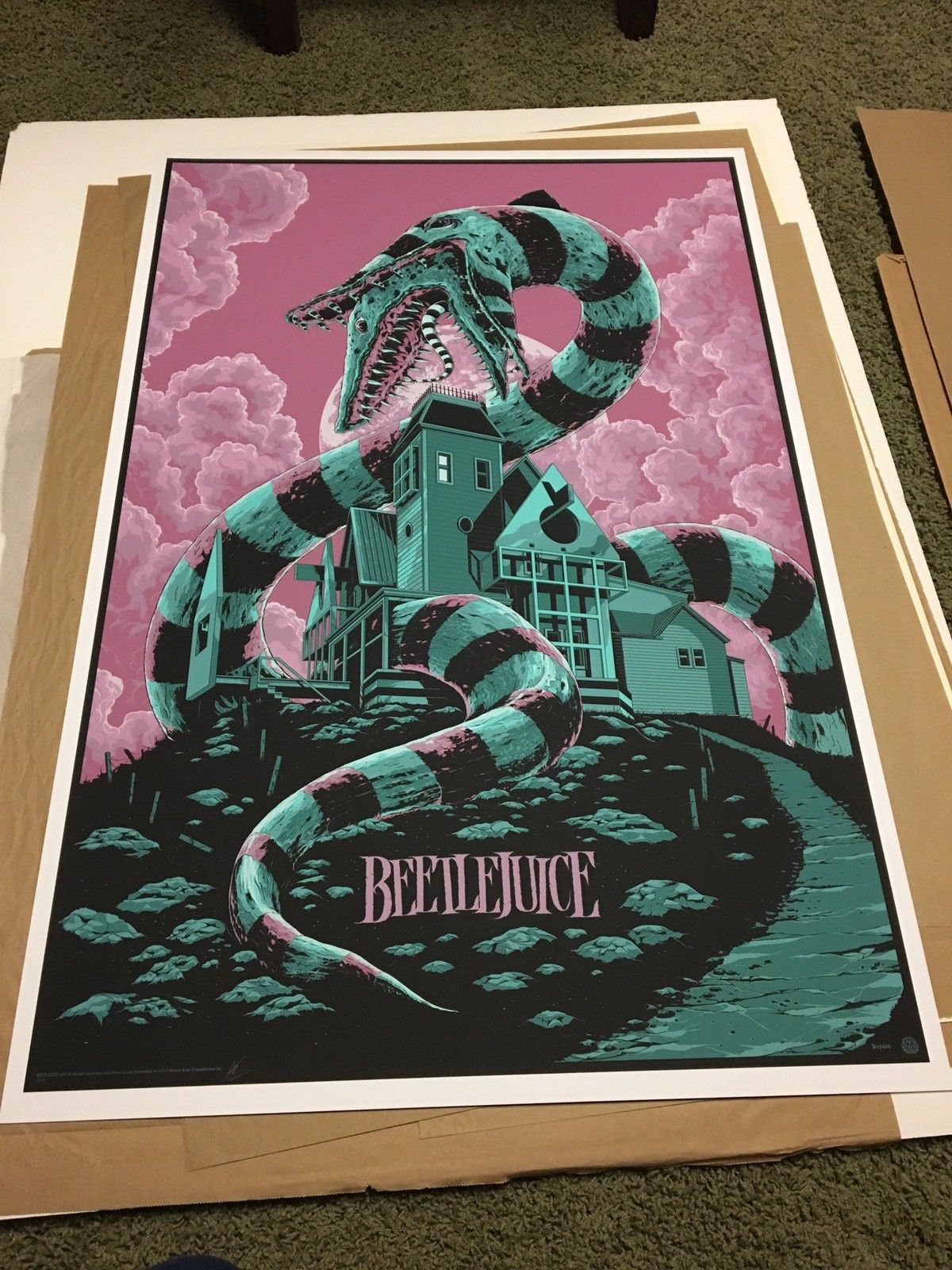 Beetle Juice : poster, figurine, poupées, tombe et dessin collectors sur eBay !